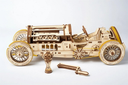 Hračka Ugears 3D dřevěné mechanické puzzle U9 Auto (Grand Prix)