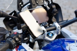 Držák FIXED Hliníkový držák mobilního telefonu na kolo FIXED Bikee ALU 2 s otočnou hlavou, černý