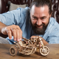 Hračka Ugears 3D dřevěné mechanické puzzle UGR-10 Motorka (scrambler) s vozíkem